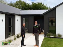 Stroud-Homes-New-Zealand-Bay-of-Plenty-Builder-Shane-McMah-with-James-Stroud